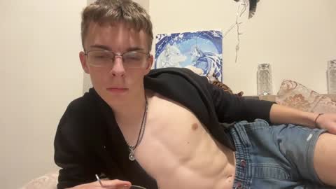 Snapshot of timveret chatting on December 12, 2024, 8:32 pm Wizard online show from December 12, 2024, 8:32 pm