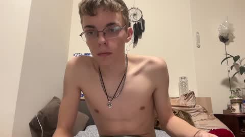 Snapshot of timveret chatting on December 13, 2024, 3:32 pm Wizard online show from December 13, 2024, 3:32 pm