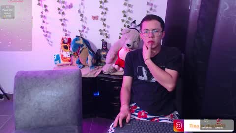 Tina N Charlie online show from February 8, 2026, 3:04 pm