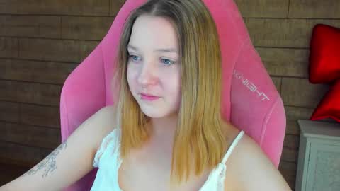 TinaBurton online show from February 23, 2026, 4:37 pm