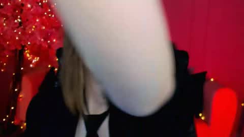 Tina Davil online show from January 11, 2025, 4:25 pm