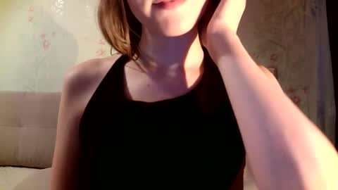 Snapshot of tinalamoon chatting on December 7, 2024, 11:51 am Lisa online show from December 7, 2024, 11:51 am