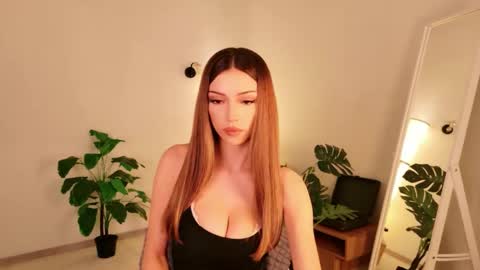 Snapshot of tinapie chatting on April 18, 2026, 1:37 pm Tina online show from April 18, 2026, 1:37 pm