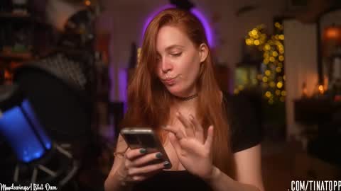 Snapshot of tinatopp chatting on October 12, 2025, 2:21 am Tina - online show from October 12, 2025, 2:21 am