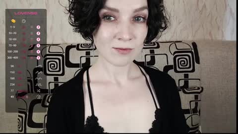 Tina online show from March 12, 2025, 9:44 am