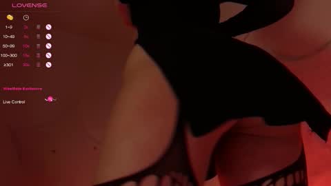 Polly online show from October 26, 2025, 9:31 pm