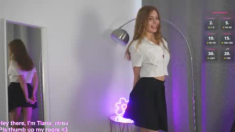 Snapshot of tinnytiana chatting on October 2, 2025, 6:42 am Tiana online show from October 2, 2025, 6:42 am