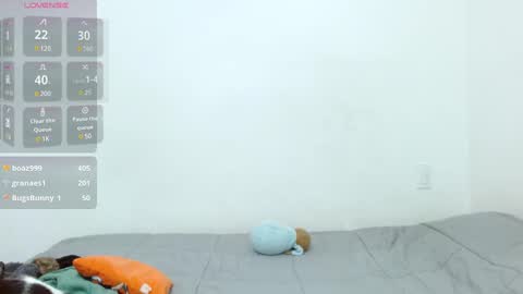 Tiny Caroline online show from February 5, 2025, 5:52 am