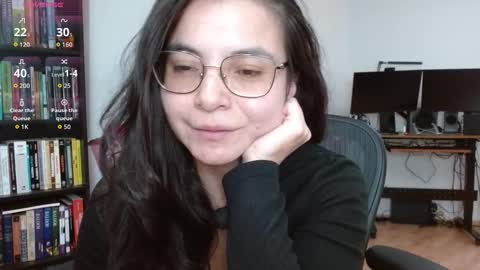 Tiny Caroline online show from October 28, 2025, 10:23 pm