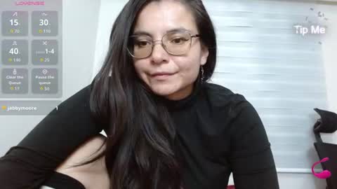 Snapshot of tiny_caroline chatting on July 18, 2026, 4:16 am Tiny Caroline online show from July 18, 2026, 4:16 am