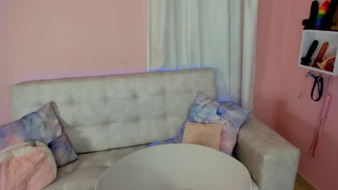 tiny_cora online show from February 5, 2025, 4:36 pm