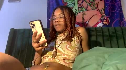 Snapshot of tiny_cupcake2 chatting on February 4, 2025, 2:39 am cupcake online show from February 4, 2025, 2:39 am