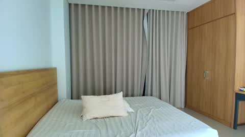 Snapshot of tiny_cute chatting on February 21, 2025, 10:15 pm Lia online show from February 21, 2025, 10:15 pm