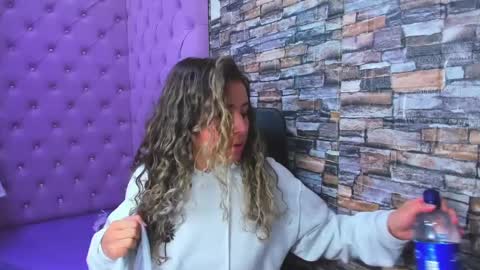 tiny online show from January 11, 2025, 2:09 am