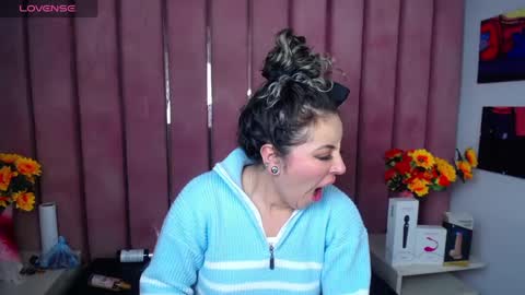 tiny online show from February 7, 2025, 9:26 am