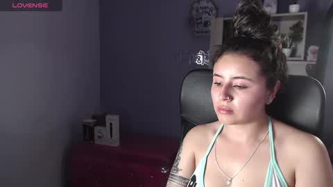 tiny online show from March 1, 2025, 8:23 am