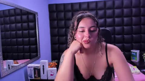 tiny online show from September 26, 2025, 3:54 am