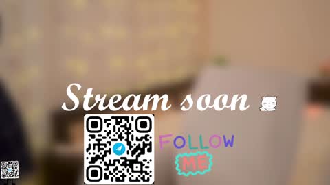 Lyssa     online show from December 26, 2024, 12:59 pm