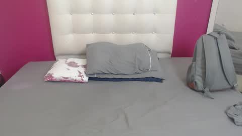 tiny_whore18 online show from February 4, 2026, 10:36 pm