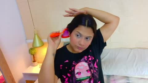Snapshot of tiny_whore18 chatting on May 2, 2026, 6:40 am tiny_whore18 online show from May 2, 2026, 6:40 am