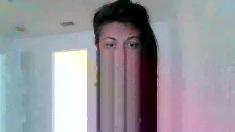 tinyassbossymilf online show from October 31, 2025, 5:58 pm