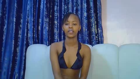 Snapshot of tinybarbie_ chatting on March 18, 2026, 4:15 am Barbie online show from March 18, 2026, 4:15 am