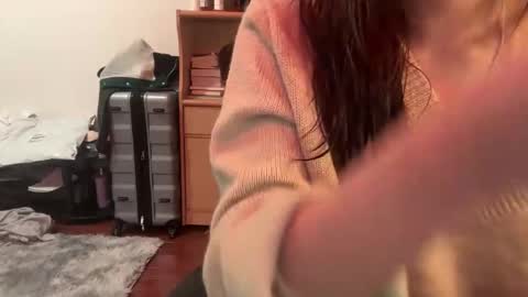 Snapshot of tinydaisy22 chatting on November 27, 2025, 3:30 am tinydaisy22 online show from November 27, 2025, 3:30 am