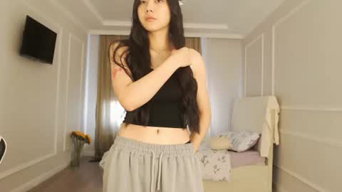 Snapshot of tinykawaii chatting on July 15, 2026, 3:45 am Tina extra tips in PVT online show from July 15, 2026, 3:45 am