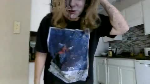 tinywithtiddies online show from September 11, 2025, 1:44 pm