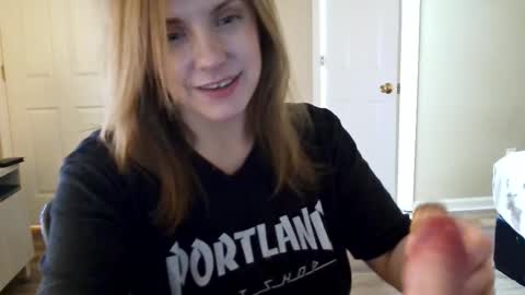 Snapshot of tinywithtiddies chatting on February 25, 2026, 5:17 am tinywithtiddies online show from February 25, 2026, 5:17 am