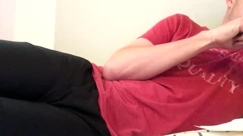 Snapshot of tippedrobin4830 chatting on October 27, 2025, 8:40 am tippedrobin4830 online show from October 27, 2025, 8:40 am