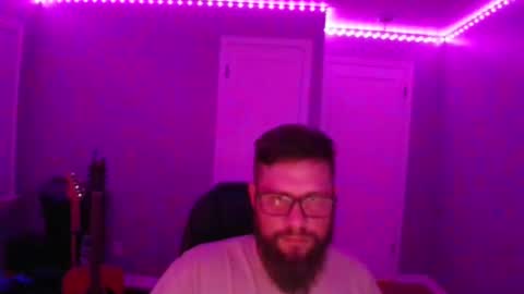 tippertonight online show from September 25, 2025, 4:05 am