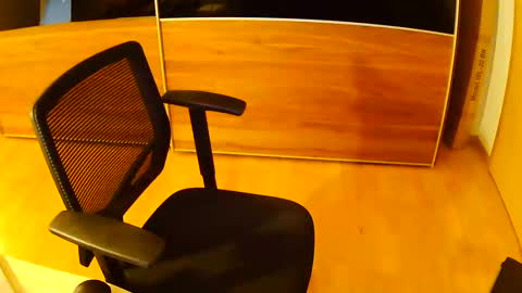 Tirolerboy27 online show from February 19, 2026, 2:57 pm