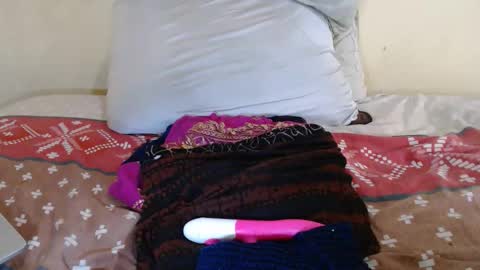 Amore online show from March 5, 2026, 8:32 am