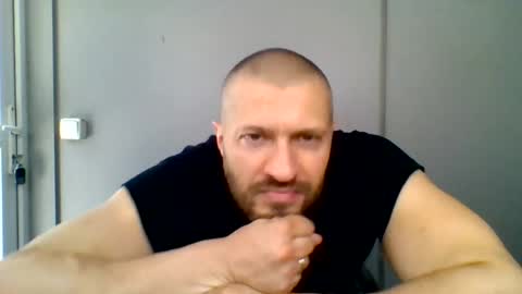 Snapshot of titan_heart chatting on June 24, 2026, 7:29 am titan_heart online show from June 24, 2026, 7:29 am