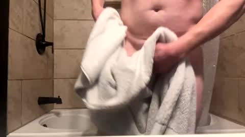 tittyzandbeer online show from February 5, 2025, 11:39 pm