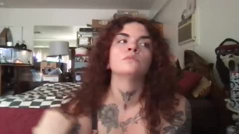 formerly bigtittygothwhore online show from April 16, 2026, 9:39 pm