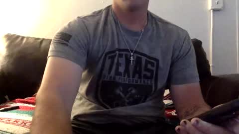 Snapshot of tnich28 chatting on November 28, 2025, 2:20 pm tnich28 online show from November 28, 2025, 2:20 pm