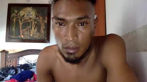 Snapshot of tnptlhvgyqcy chatting on November 1, 2025, 8:44 pm DESTROY.S online show from November 1, 2025, 8:44 pm