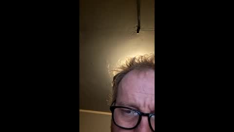 todd25697 online show from January 12, 2026, 4:07 am