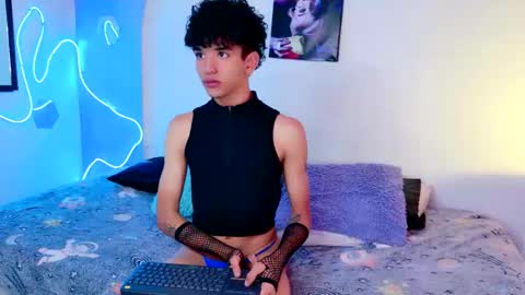 todoroki_g online show from October 2, 2025, 11:39 am