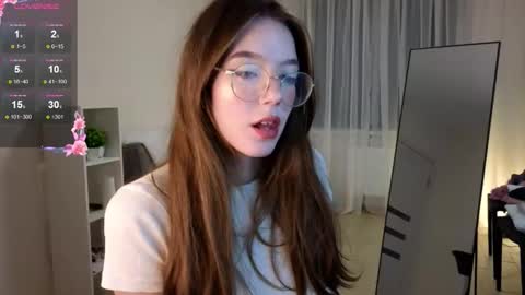 Snapshot of tofuumuch chatting on October 11, 2025, 6:39 pm Elma online show from October 11, 2025, 6:39 pm