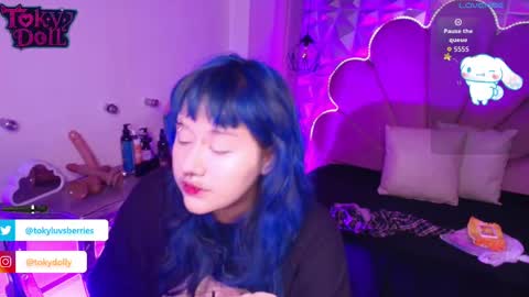 toky         online show from September 17, 2025, 8:10 pm