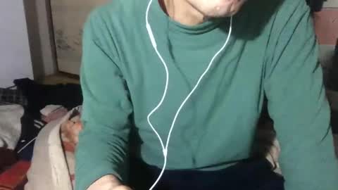 small man online show from March 3, 2025, 2:58 am