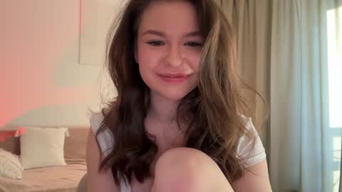 Alice  Alice -   online show from April 13, 2026, 3:39 pm