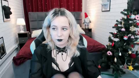 Snapshot of tollimoll chatting on January 3, 2025, 11:14 am Tolli Moll online show from January 3, 2025, 11:14 am