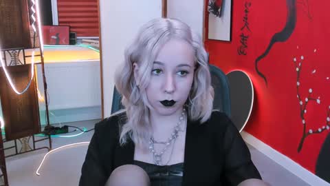 Snapshot of tollimoll chatting on January 28, 2025, 5:43 am Tolli Moll online show from January 28, 2025, 5:43 am