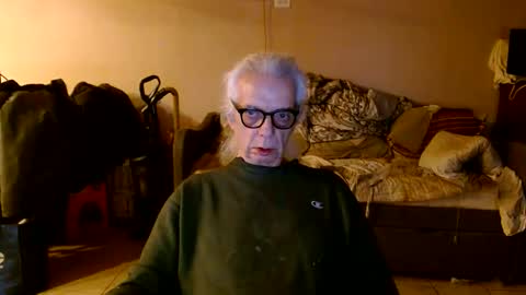 tom112292014 online show from March 8, 2026, 2:59 am