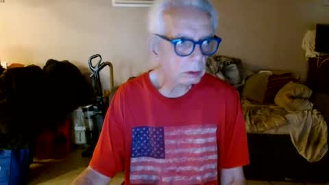 tom112292014 online show from May 28, 2026, 3:09 pm