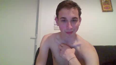 Tom online show from March 8, 2026, 8:23 pm